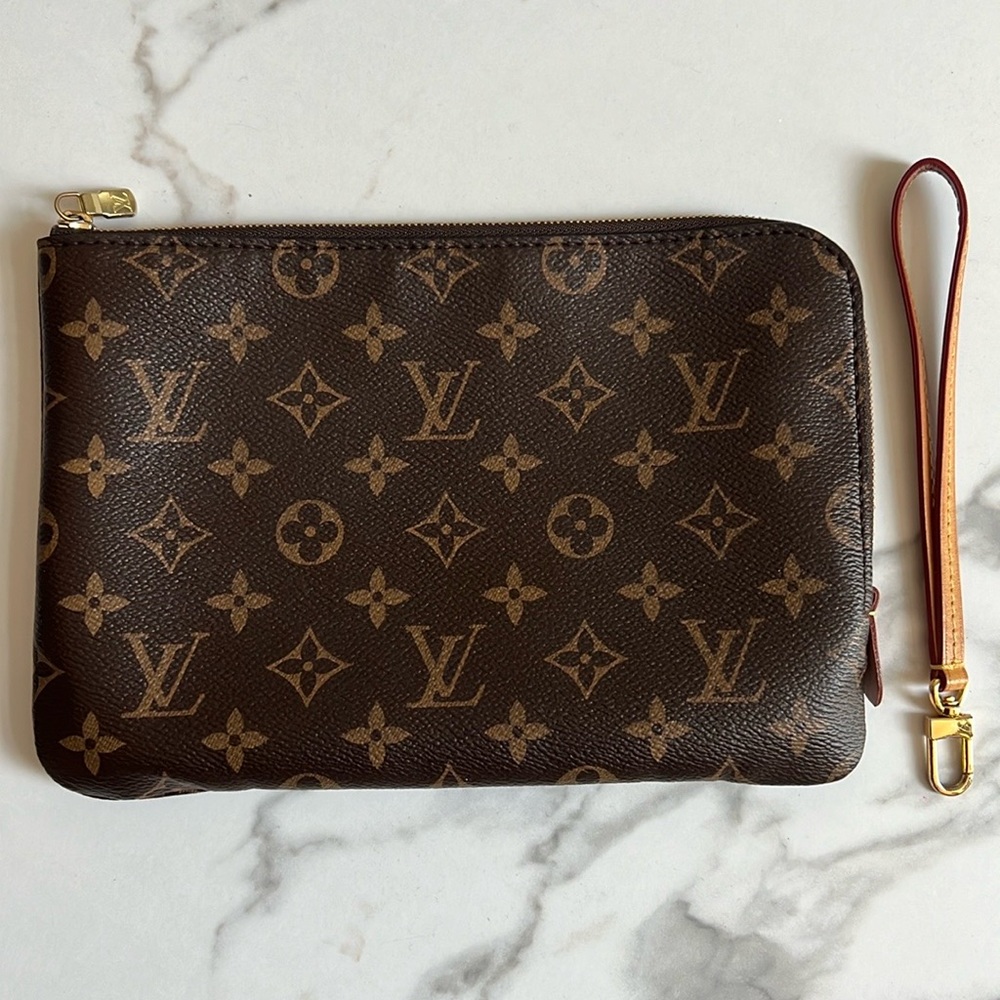 LOUIS VUITTON ETUI VOYAGE POUCH PM